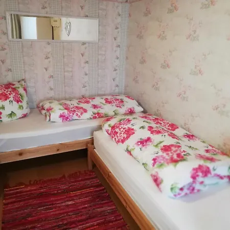 Ferienwohnung Haus zur Traube Klotten Exterior foto
