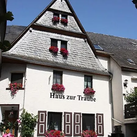 Ferienwohnung Haus zur Traube Klotten Exterior foto