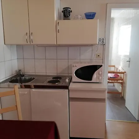 Ferienwohnung Haus zur Traube Klotten Exterior foto